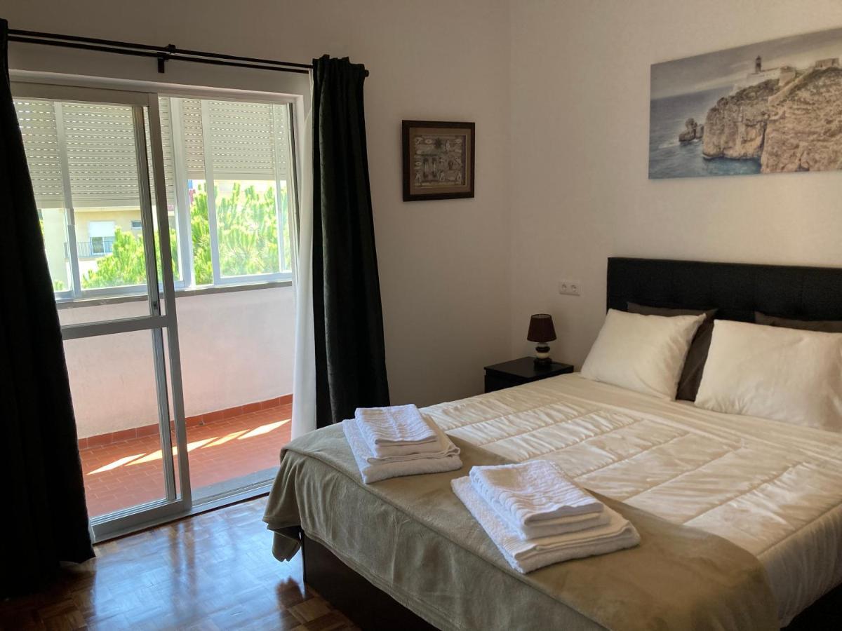 Family Apartment Lisbon-Estoril Esterno foto