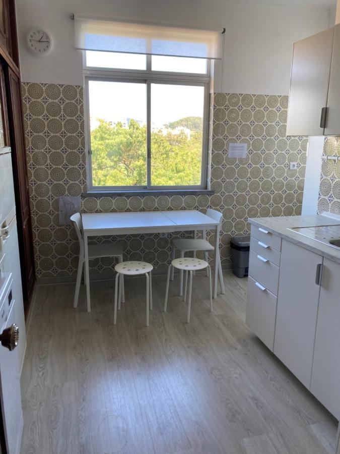 Family Apartment Lisbon-Estoril Esterno foto