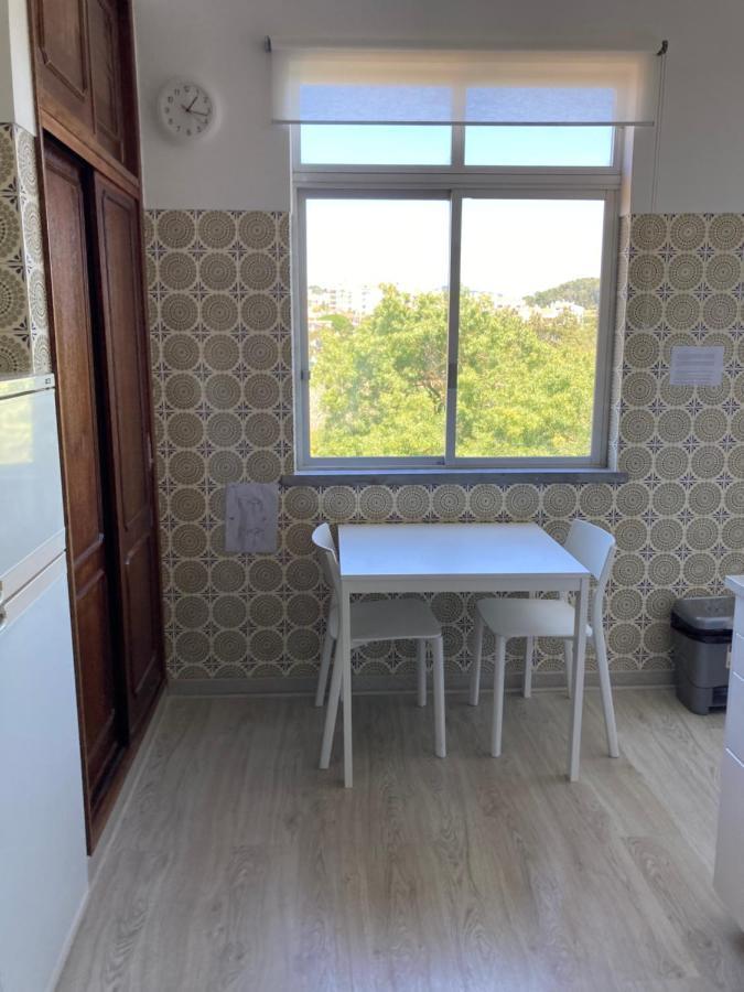 Family Apartment Lisbon-Estoril Esterno foto